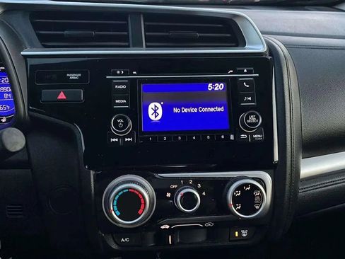 Used 2020 Honda Fit LX image 34