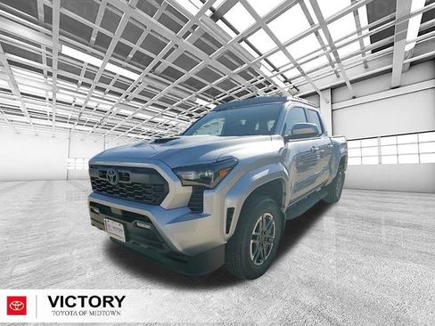 New 2025 Toyota Tacoma TRD Sport image 7