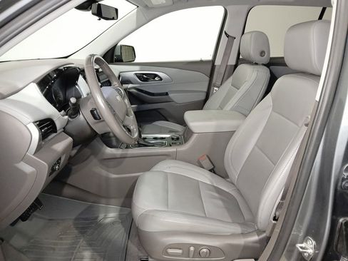 Used 2020 Chevrolet Traverse LT w/ LT Premium Package AWD/4WD image 10