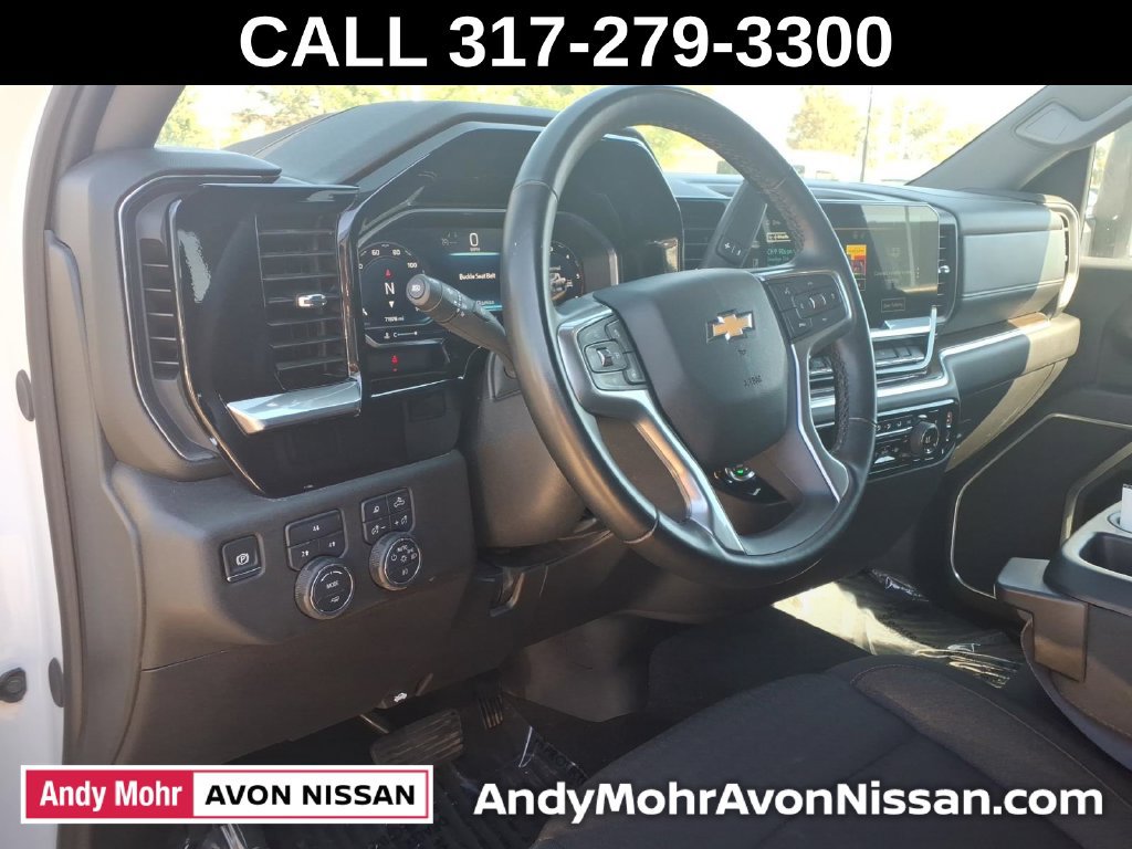 Used 2025 Chevrolet Silverado 3500 LT w/ Safety Package AWD/4WD image 21