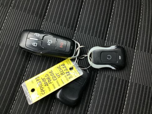 Used 2015 Ford Edge SEL AWD/4WD image 41
