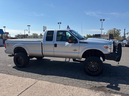 Used 2016 Ford F250 XLT AWD/4WD image 6