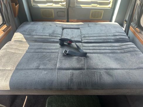 Used 1997 Ford E-150 and Econoline 150 image 29