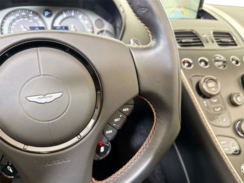 Used 2018 Aston Martin Vanquish Zagato RWD image 23