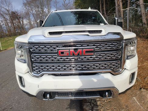 Used 2020 GMC Sierra 3500 Denali w/ Denali Ultimate Package image 2