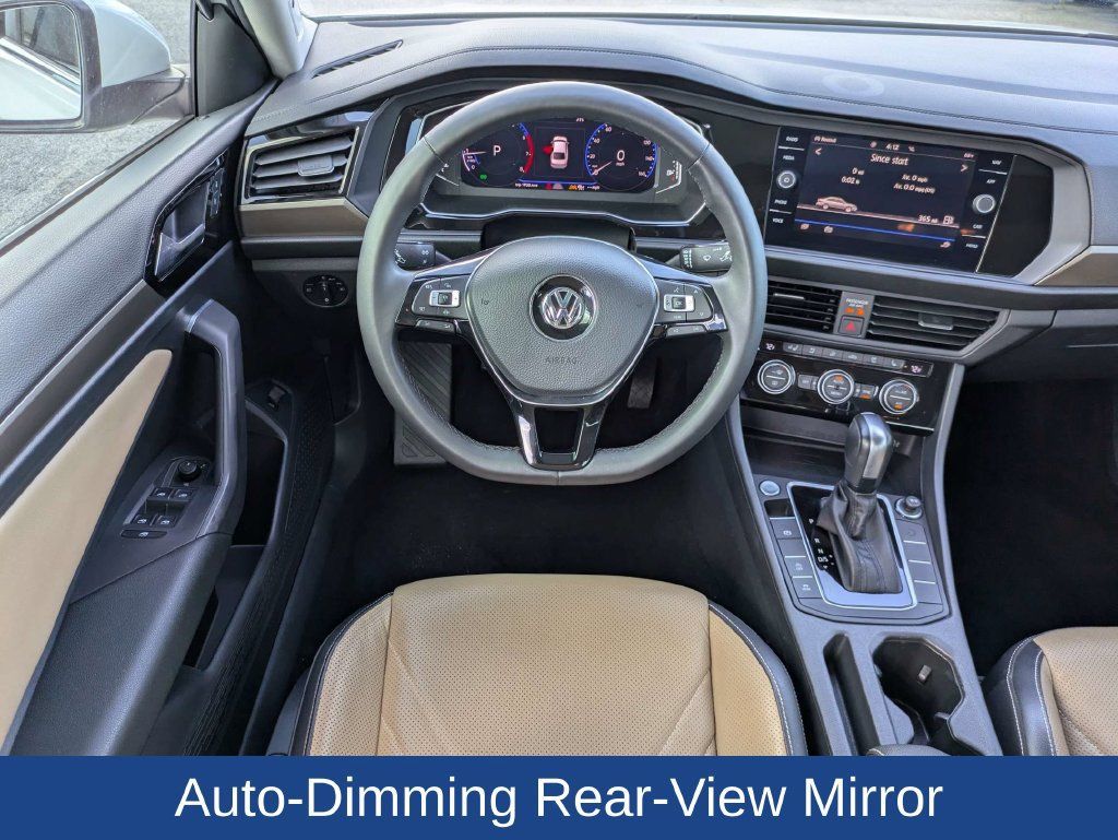 Used 2020 Volkswagen Jetta SEL Premium FWD image 16