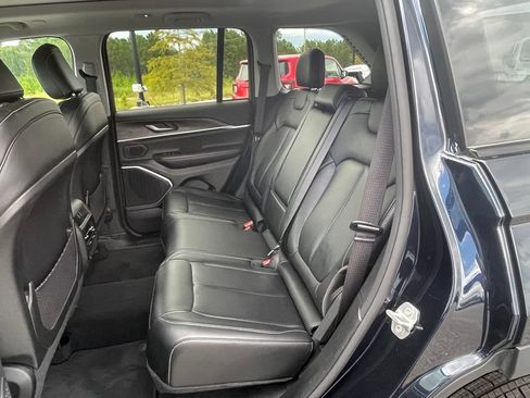 Used 2022 Jeep Grand Cherokee Limited 4xe AWD/4WD image 43