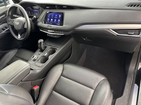 Used 2019 Cadillac XT4 Premium Luxury AWD/4WD image 18