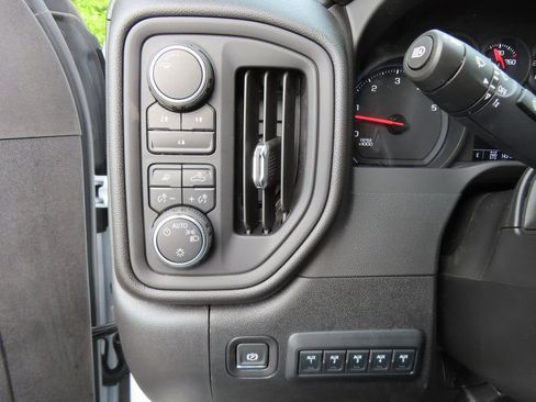 New 2025 Chevrolet Silverado 3500 W/T w/ WT Convenience Package AWD/4WD image 15