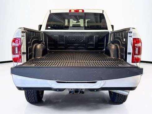 Used 2024 RAM 2500 Laramie AWD/4WD image 23