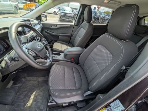 Used 2023 Ford Escape Active AWD/4WD image 8