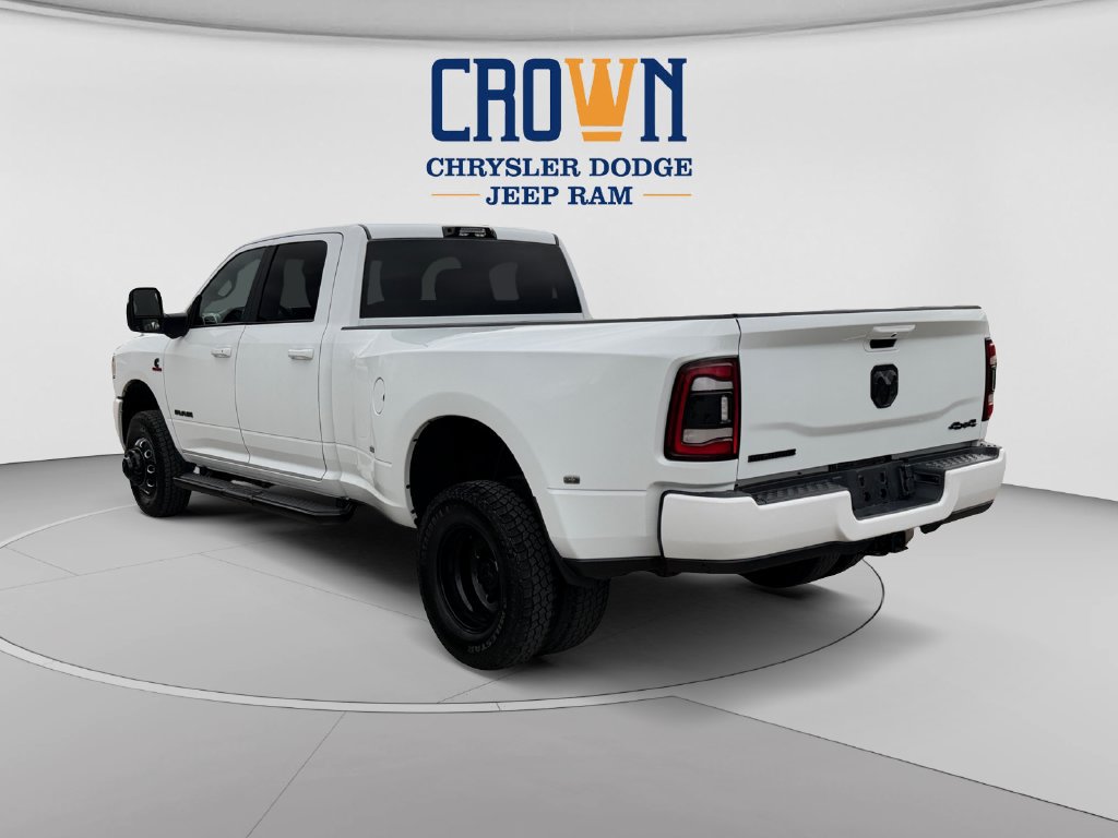 Used 2024 RAM 3500 Big Horn w/ Night Edition AWD/4WD image 5