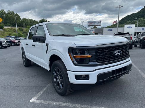 New 2026 Ford F150 STX w/ Equipment Group 200A AWD/4WD image 4