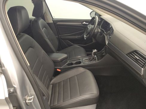 Used 2022 Volkswagen Jetta SE FWD image 21