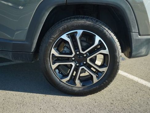 Used 2022 Jeep Compass Limited image 42