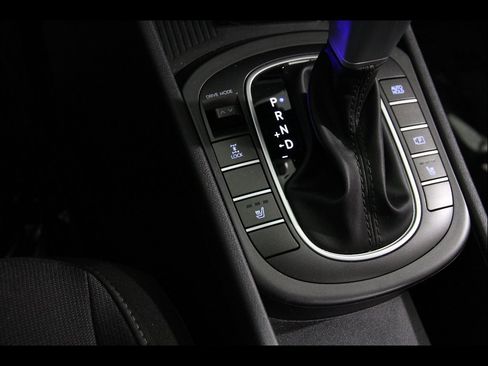Certified 2026 Hyundai Kona SEL Sport AWD/4WD image 16