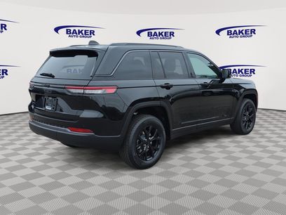 New 2026 Jeep Grand Cherokee Altitude