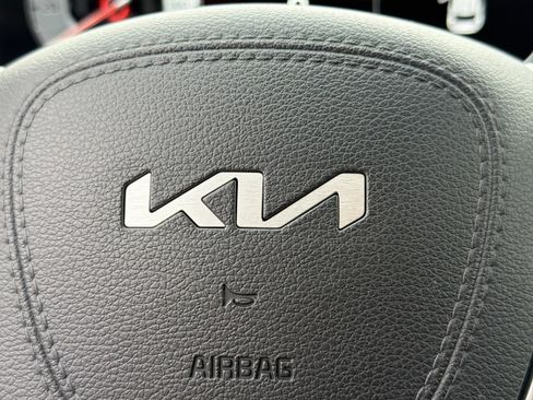 Used 2024 Kia Telluride SX image 25