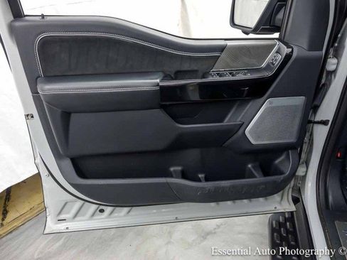 Used 2023 Ford F150 Lightning Platinum AWD/4WD image 26