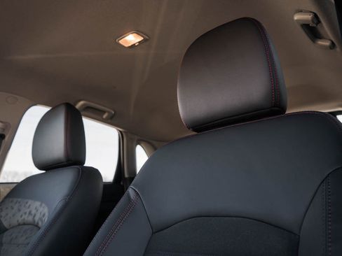 New 2025 Mitsubishi Outlander Sport SE image 18