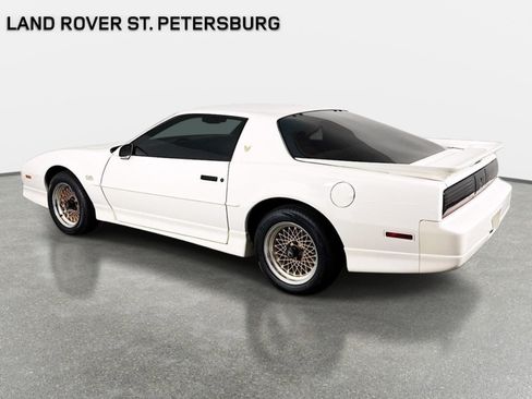 Used 1987 Pontiac Firebird Trans Am RWD image 7