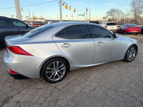 Used 2018 Lexus IS 300 w/ Accessory Package 2 image 8