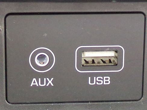 Used 2020 Hyundai Kona Limited image 23