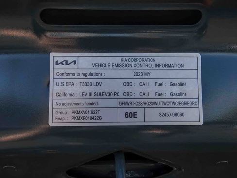 Certified 2023 Kia Niro EX image 28