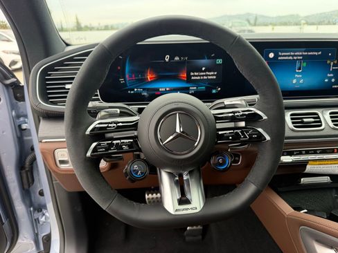 New 2026 Mercedes-Benz GLE 53 AMG 4MATIC Coupe image 19