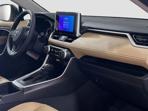 New 2025 Toyota RAV4 XLE Premium FWD image 28