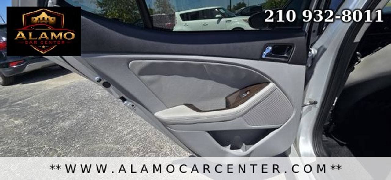 Used 2013 Kia Optima EX FWD image 29