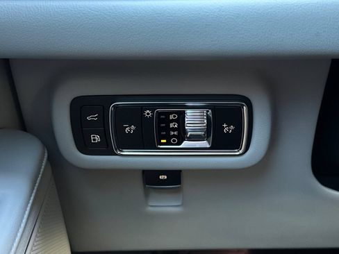 New 2026 Lincoln Nautilus Premier AWD/4WD image 27