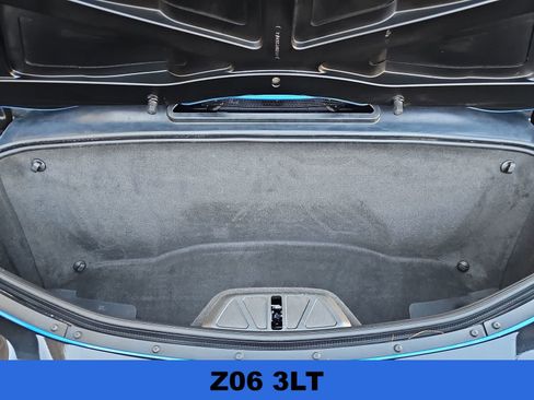 Used 2024 Chevrolet Corvette Z06 w/ Stealth Interior Trim Package RWD image 20