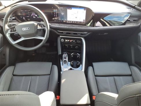 Used 2025 Audi Q5 Premium Plus w/ Premium Plus image 13