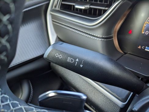 New 2025 Jeep Grand Cherokee L Laredo image 51