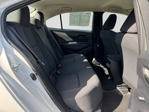Used 2023 Toyota Corolla LE FWD image 13