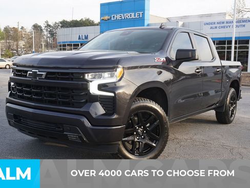 Used 2023 Chevrolet Silverado 1500 RST AWD/4WD image 3