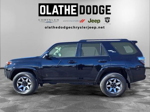 Used 2024 Toyota 4Runner TRD Off-Road image 22