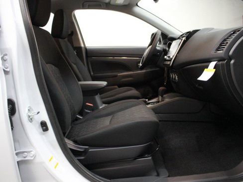 New 2026 Mitsubishi Outlander Sport LE AWD/4WD image 17