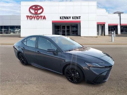 Certified 2025 Toyota Camry SE w/ Multimedia Upgrade Package FWD image 1