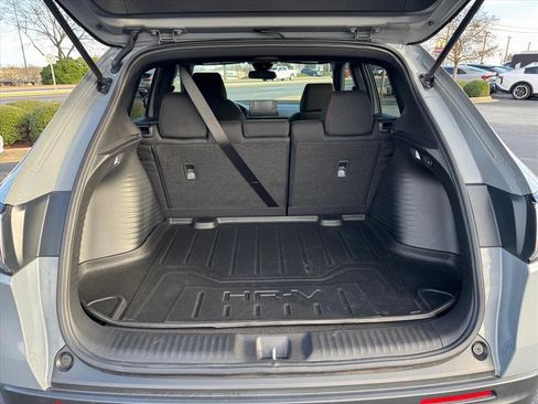 Used 2024 Honda HR-V Sport image 10