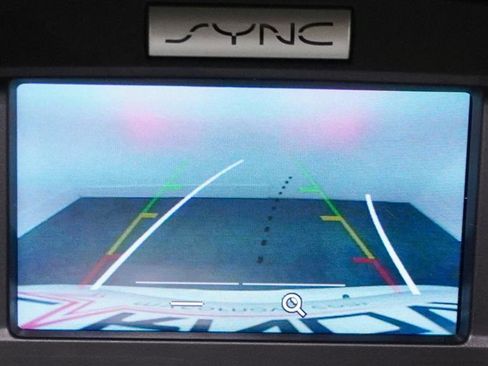 Used 2017 Ford Escape SE image 17