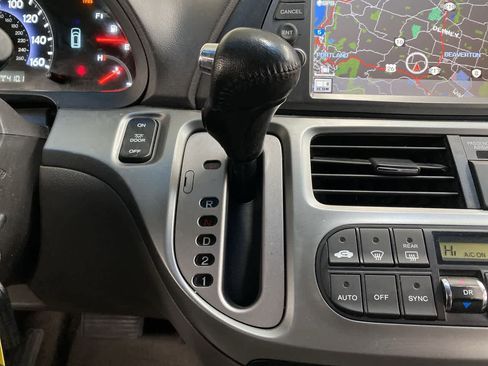 Used 2010 Honda Odyssey EX-L image 27