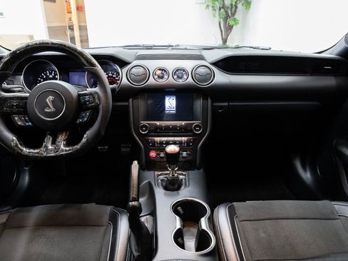 Used 2017 Ford Mustang Shelby GT350 RWD image 5