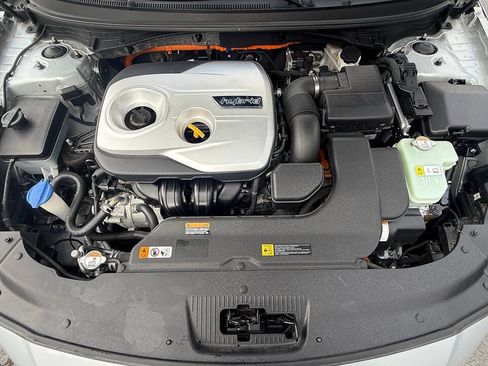 Used 2017 Hyundai Sonata SE image 5