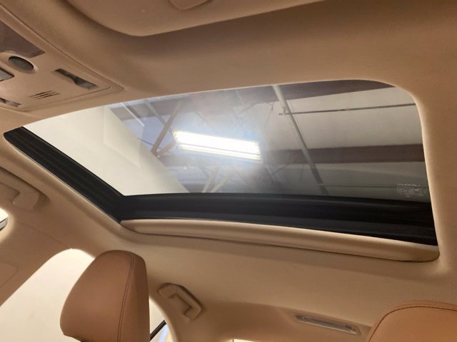 Used 2014 Lexus IS 350 w/ Luxury Package w/Brown Wood RWD image 16