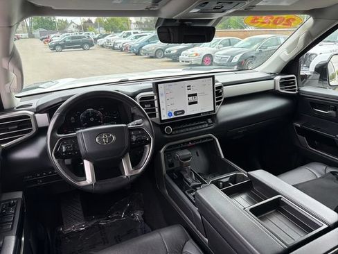 Used 2023 Toyota Tundra Limited AWD/4WD image 28