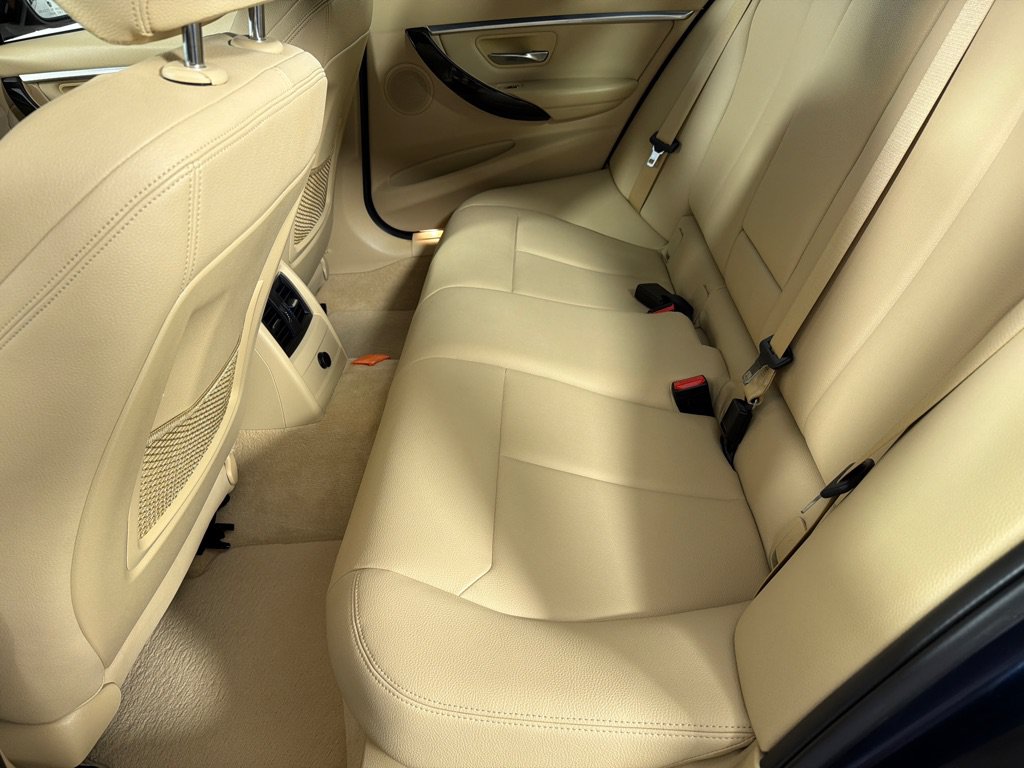 Used 2016 BMW 328i Sedan w/ Driver Assistance Package RWD image 18