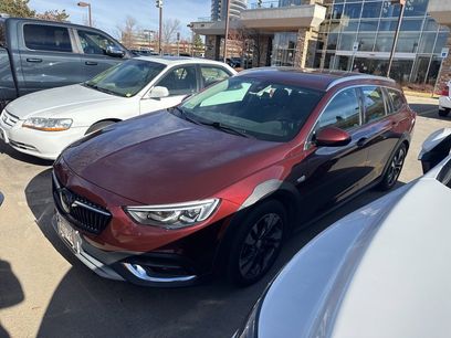Used 2018 Buick Regal Essence w/ Driver Confidence Package #1