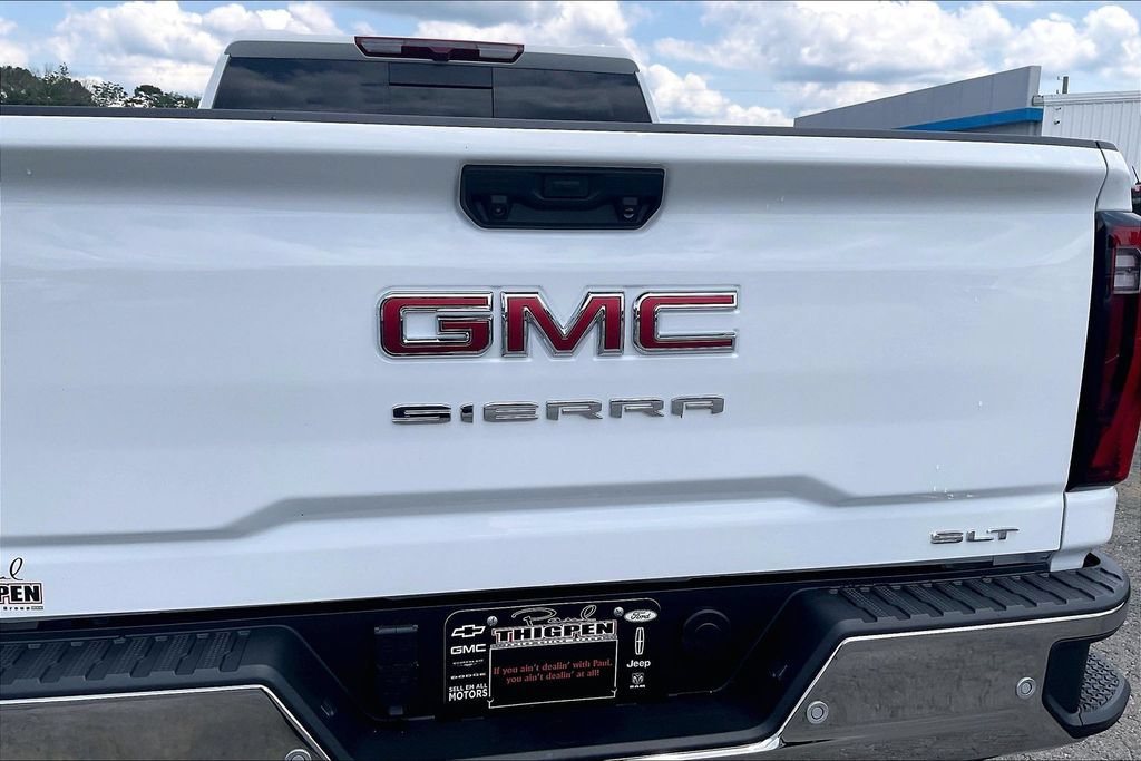 New 2026 GMC Sierra 2500 SLT w/ SLT Premium Package AWD/4WD image 9